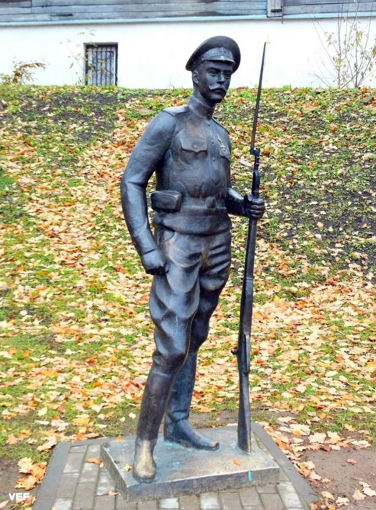 Памятник солдату Первой мировой в Пскове